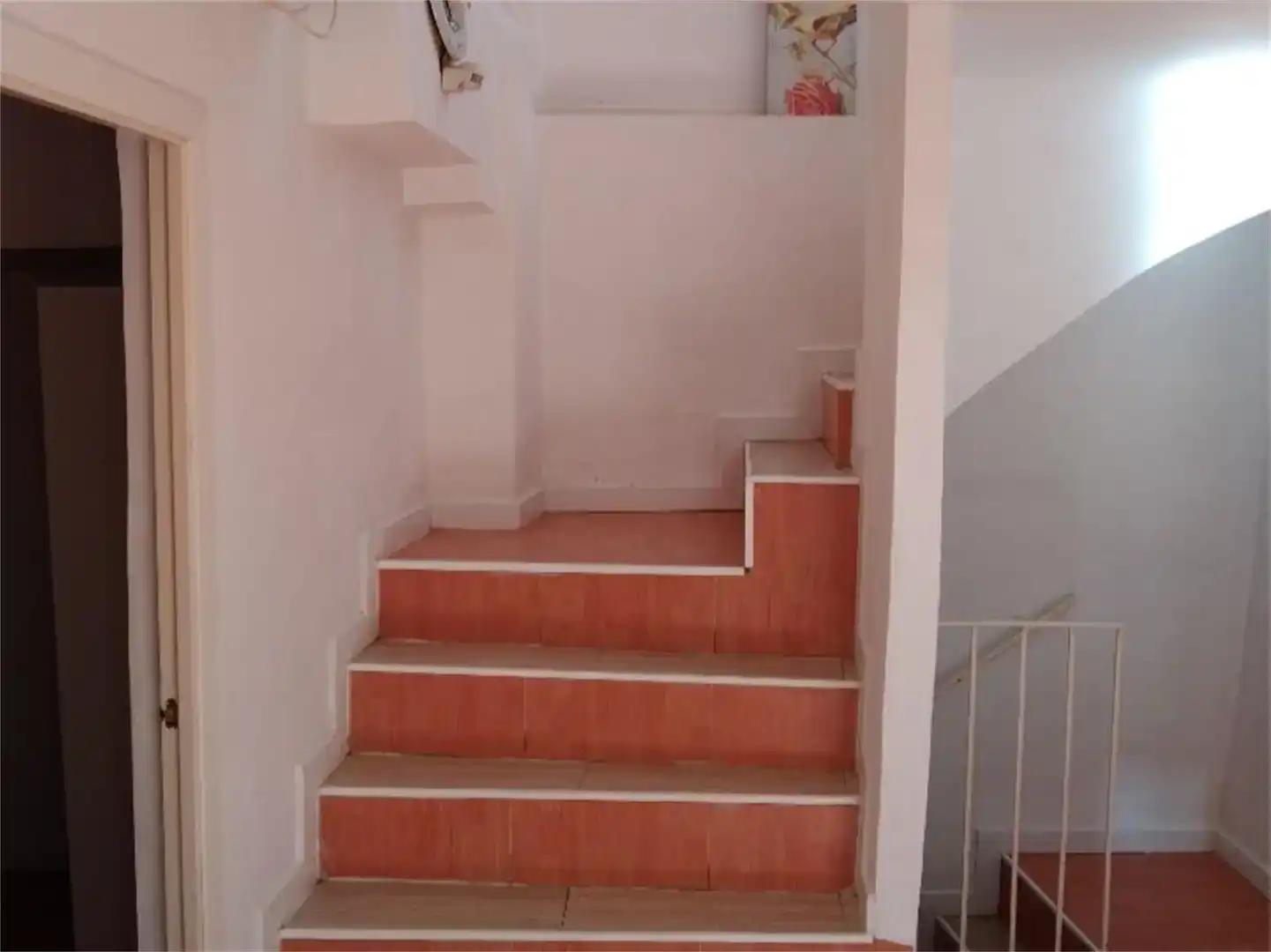 Casa adosada en venda en Arroyomolinos de la Vera amb Balcó