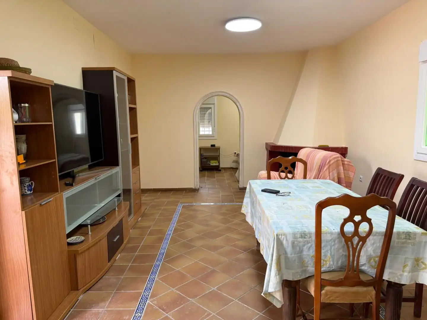 Sala de estar de Casa o chalet en venta en Carmona con Jardín privado, Terraza y Piscina