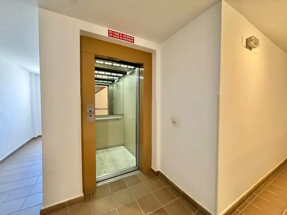 Apartamento con piscina en venta en Punta Prima, imagen 40