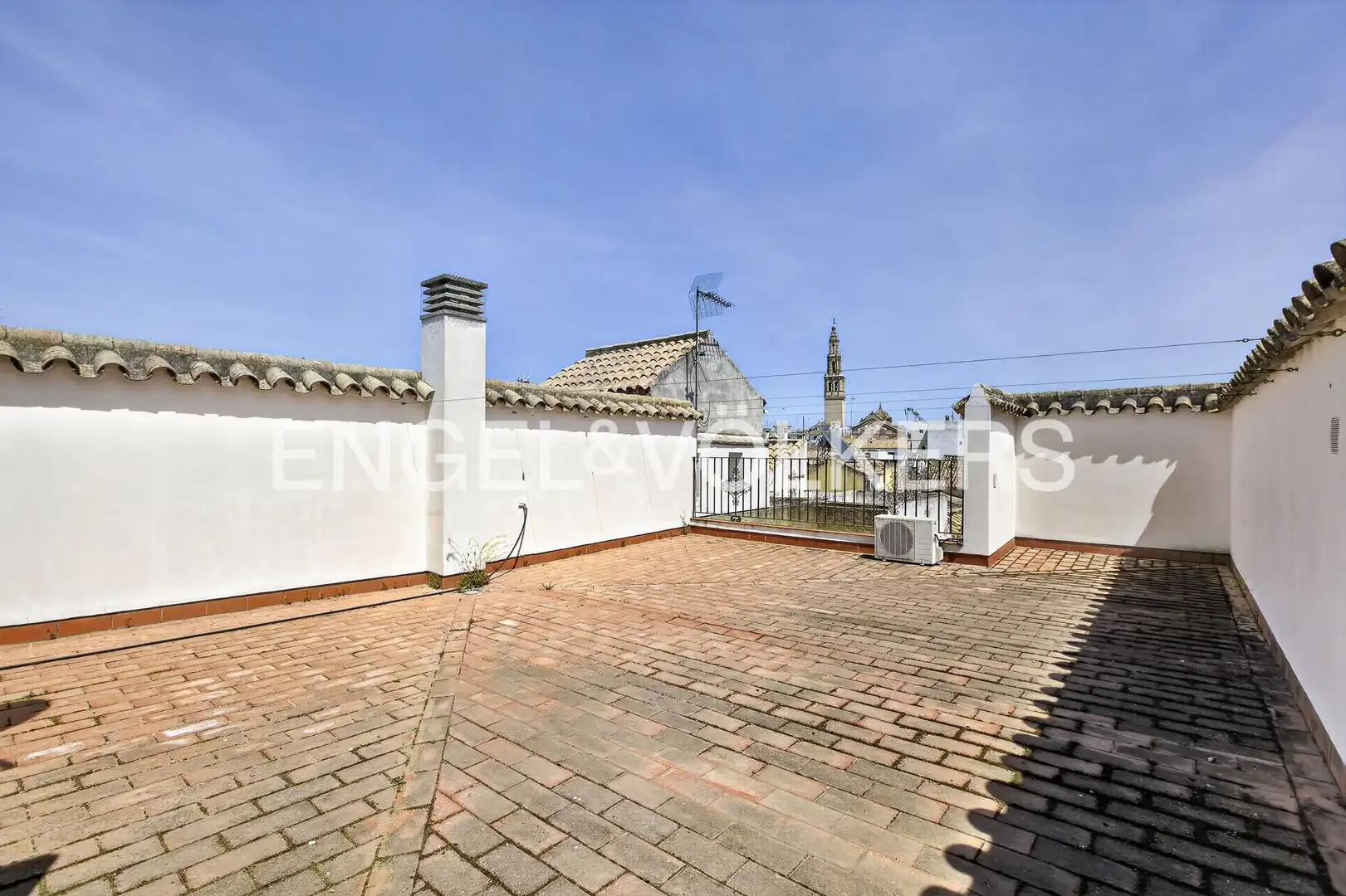 Terraza de Casa o chalet en venta en Écija con Aire acondicionado, Calefacción y Jardín privado
