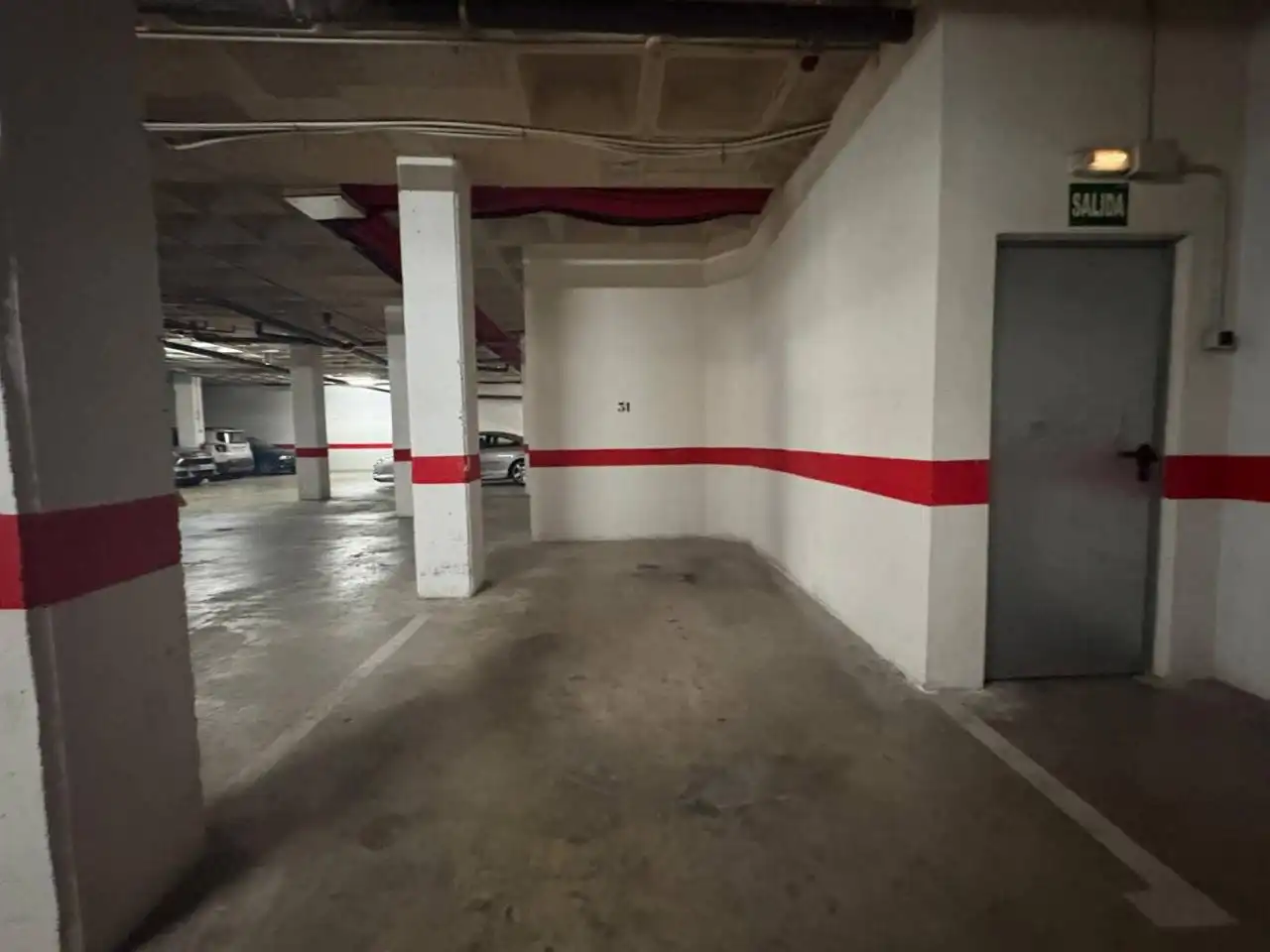 Parking de Piso en venta en Elche / Elx con Aire acondicionado, Calefacción y Trastero