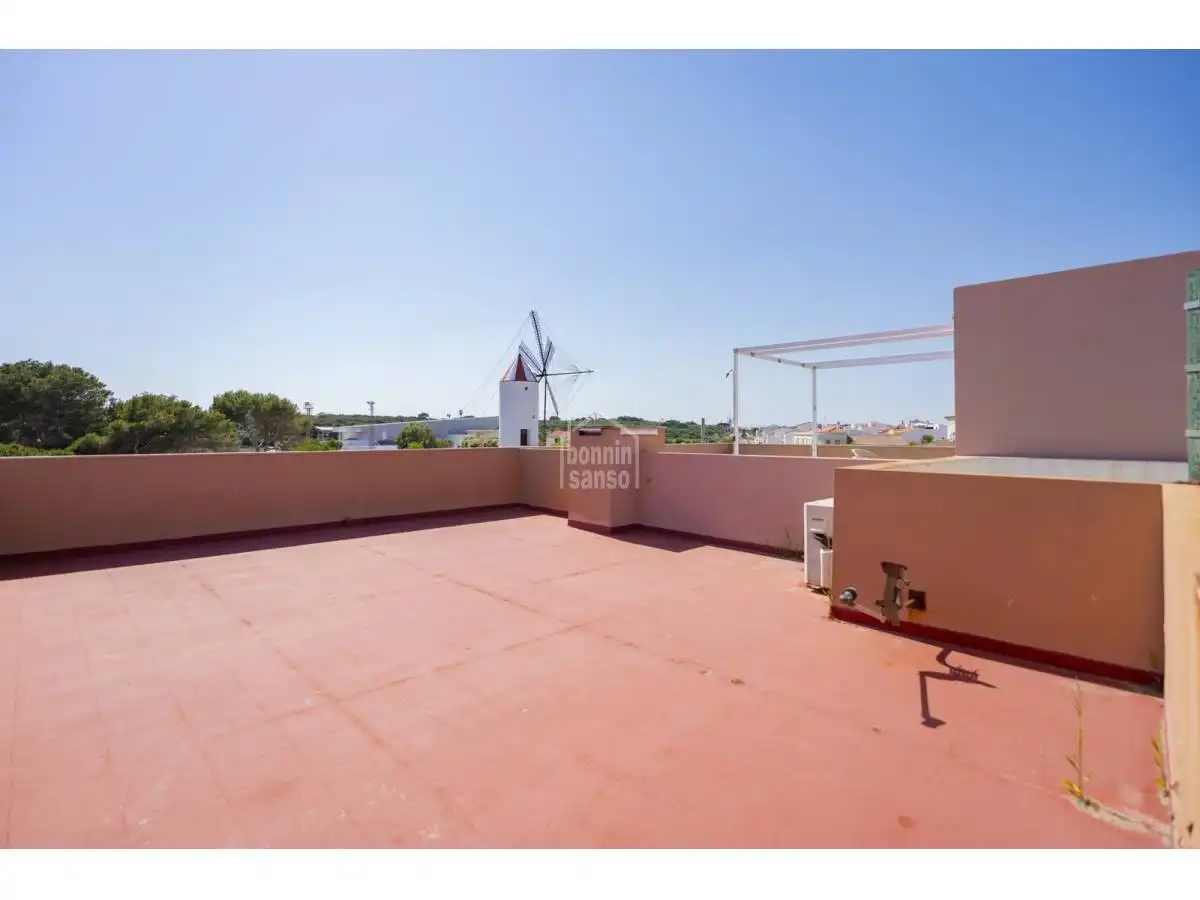 Terraza de Apartamento en venta en Es Castell con Terraza