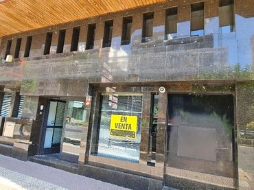Gewerbefläche zum Verkauf in Avenida Solidaridad 7
