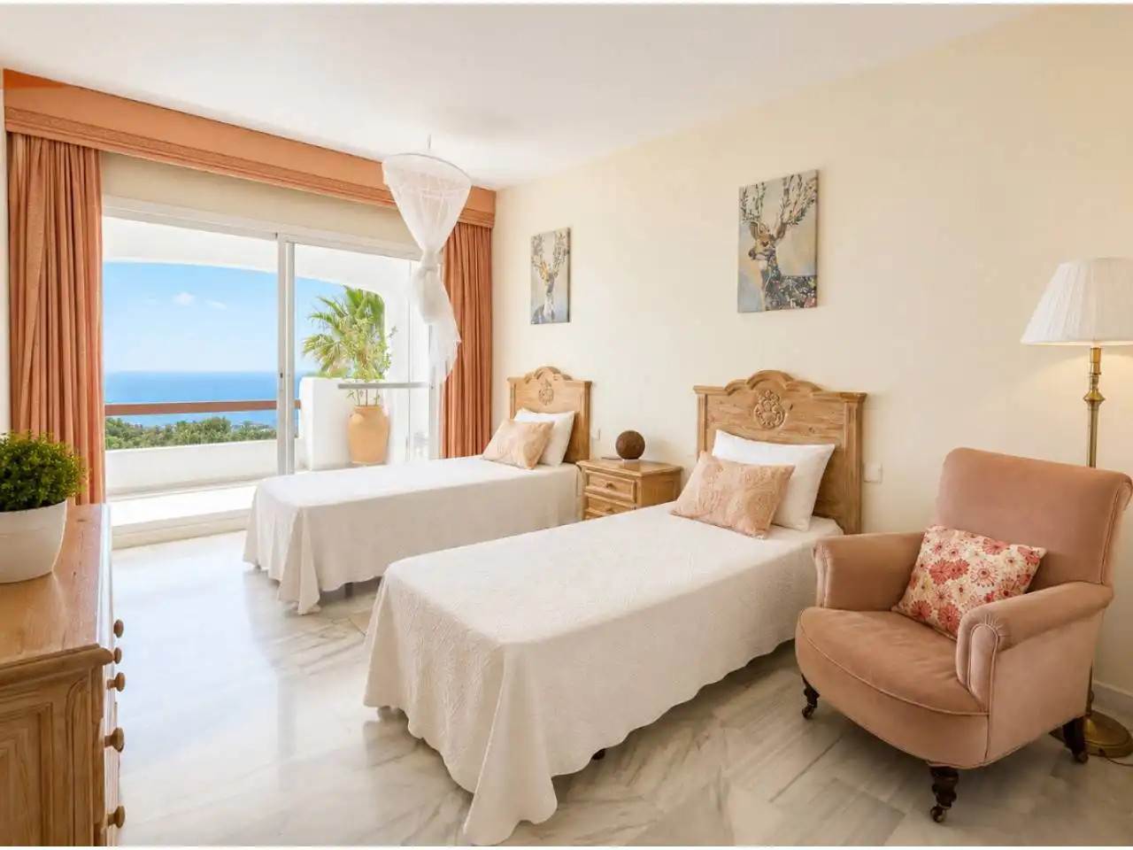 Habitación de Apartamento en venta en Ojén con Aire acondicionado, Calefacción y Terraza