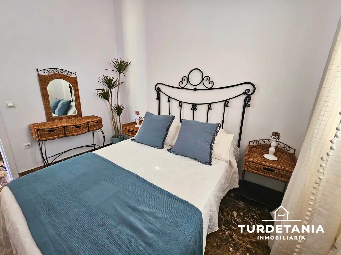Habitación de Casa o chalet de alquiler en Chipiona con Aire acondicionado, Jardín privado y Amueblado