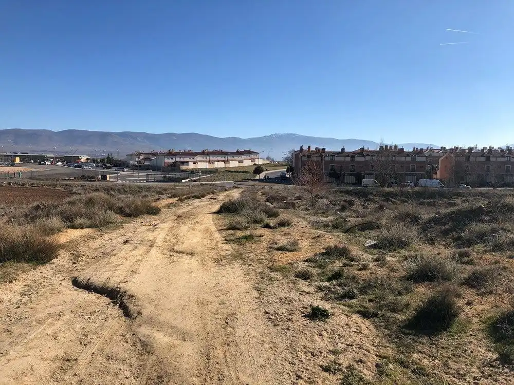 Terreny residencial en venda a La Lastrilla, imagen 9