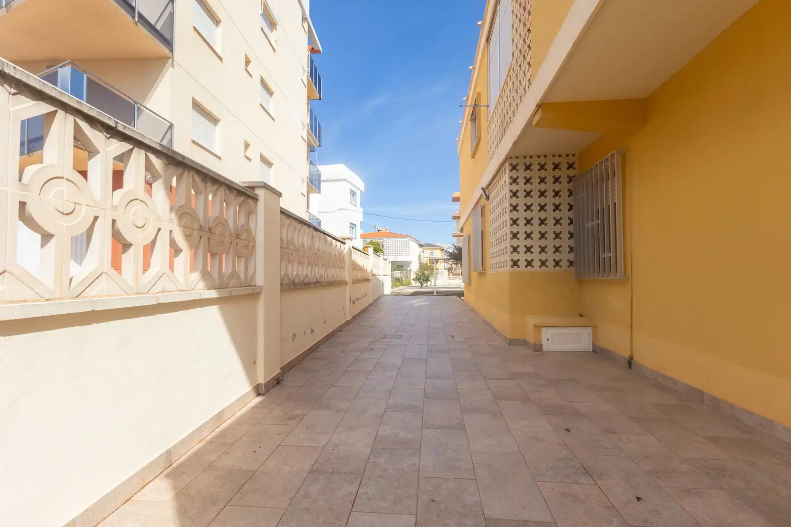 Exterior view of Houses for sale in Gandia  with Air Conditioner, Terrace and Storage room