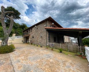 Vista exterior de Casa o xalet en venda en Elgoibar amb Aire condicionat, Calefacció i Parquet