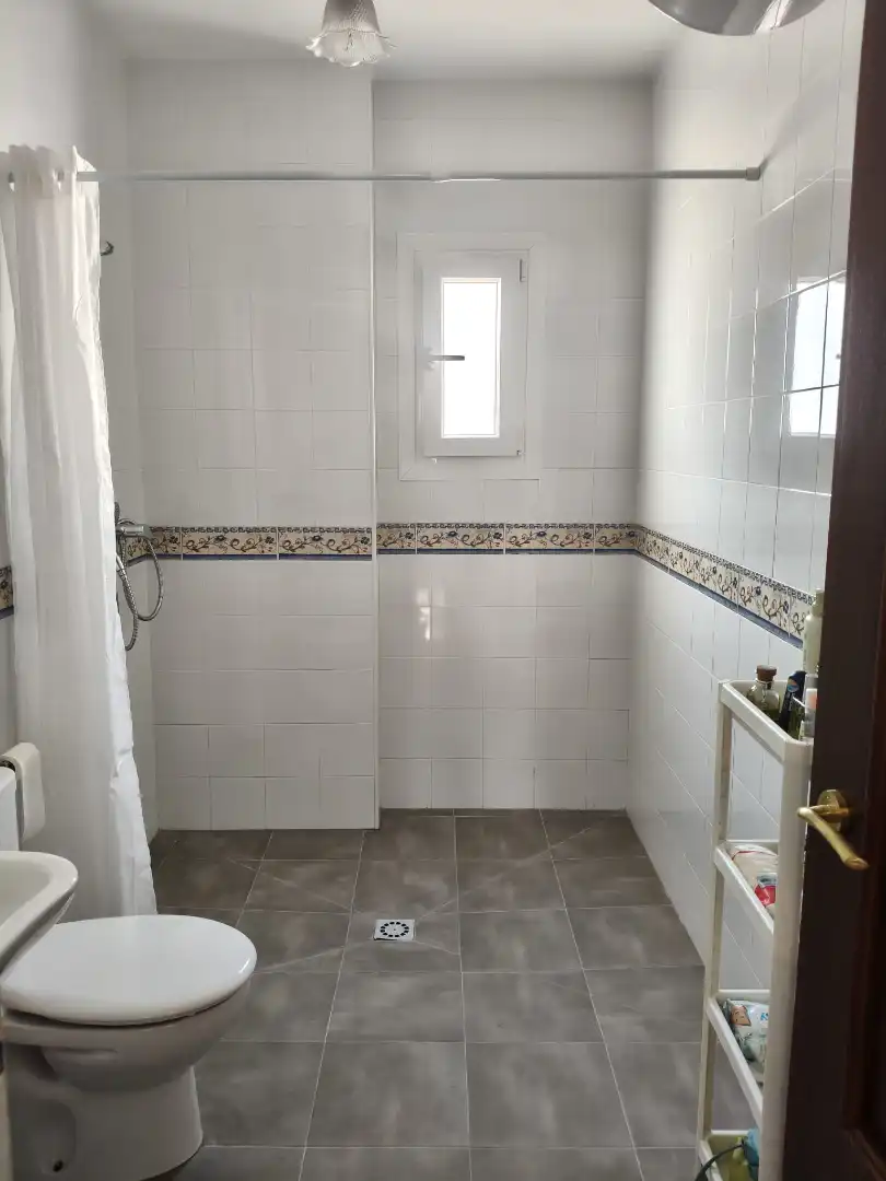 Baño de Casa adosada en venta en Villaverde del Río con Piscina