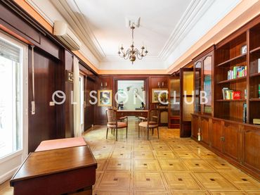 Pis amb ascensor en venda a Chamberí