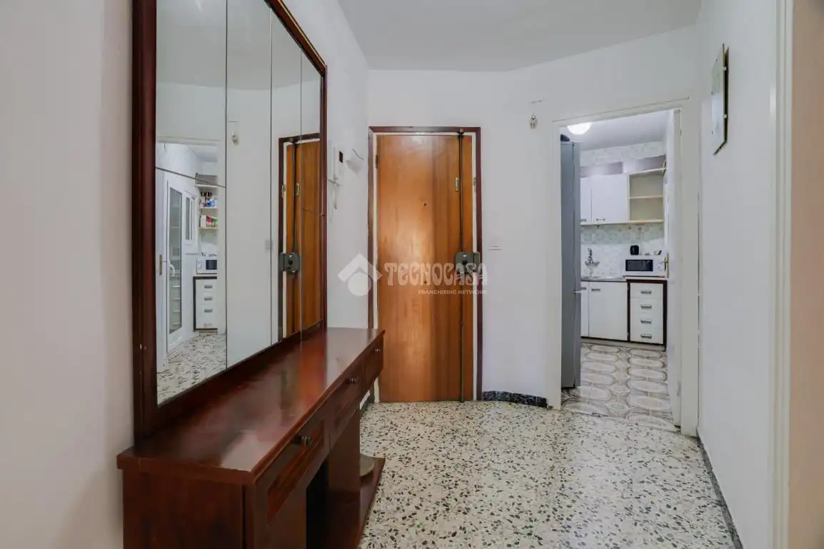 Appartamento con terrazza in vendita a Salut - Lloreda, imagen 28
