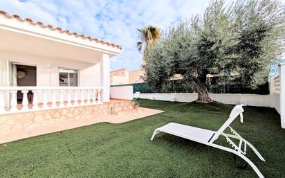 Jardí de Casa o xalet en venda en Deltebre amb Calefacció, Terrassa i Piscina