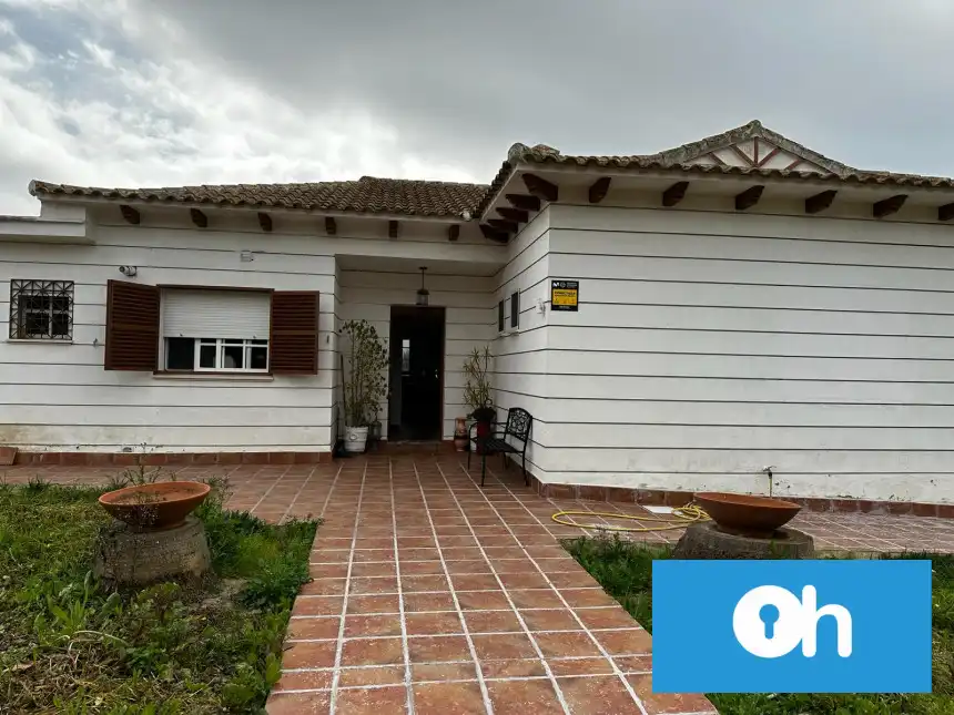 Casa adosada en venta en Calle Ciprés , 8, Dehesa - Monacilla
