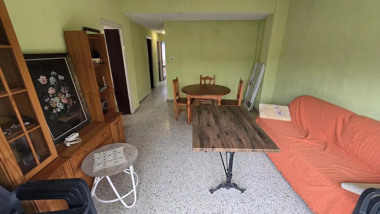 Esszimmer von Erdgeschoss zur Miete in Gandia