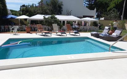 Swimming pool of House or chalet for sale in Chiclana de la Frontera  with Heating