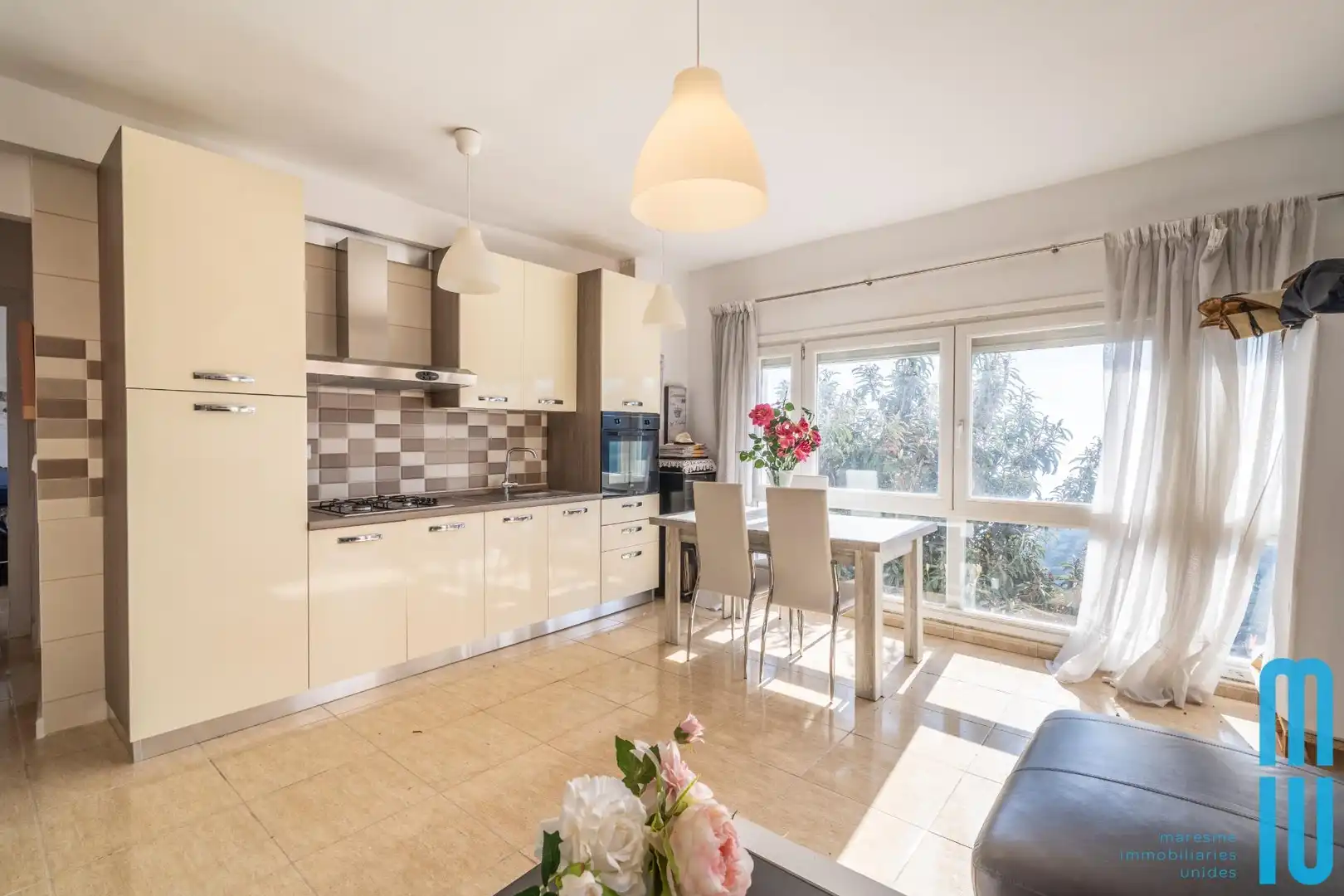 Cocina de Casa o chalet en venta en Pineda de Mar con Calefacción, Jardín privado y Terraza