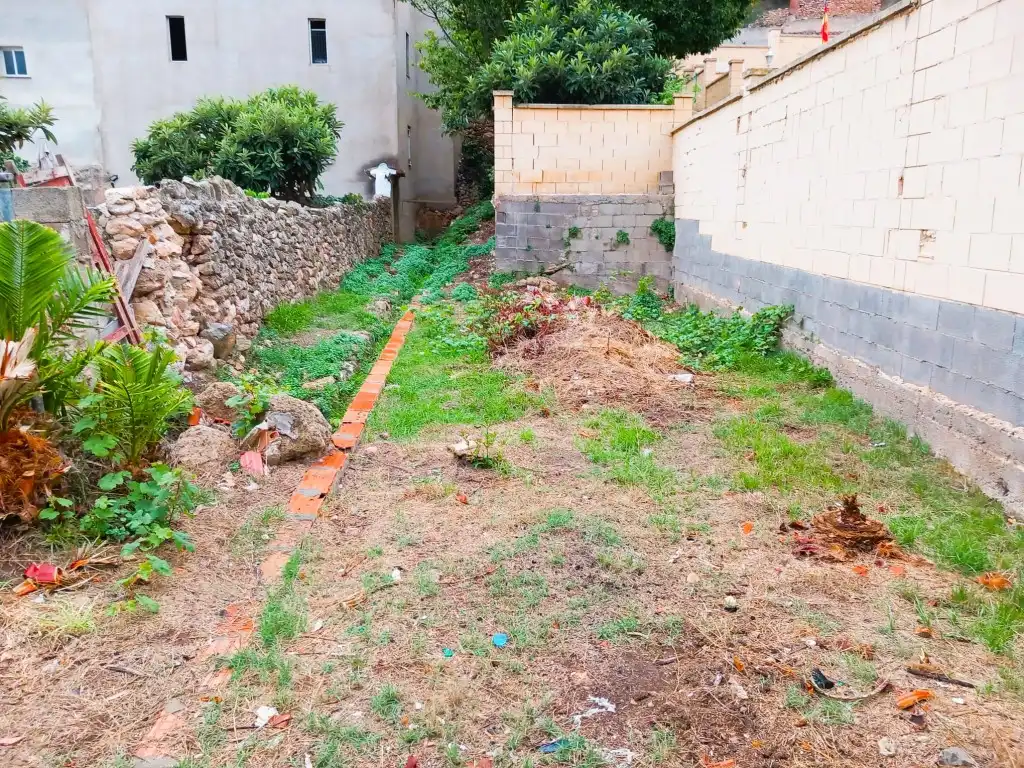 Houses for sale in Calles  with Private garden, Terrace and Storage room