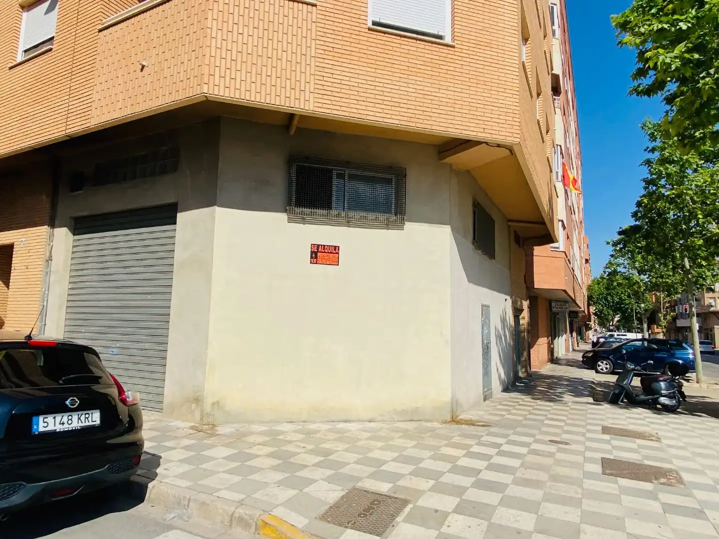 Vista exterior de Local de alquiler en Albacete