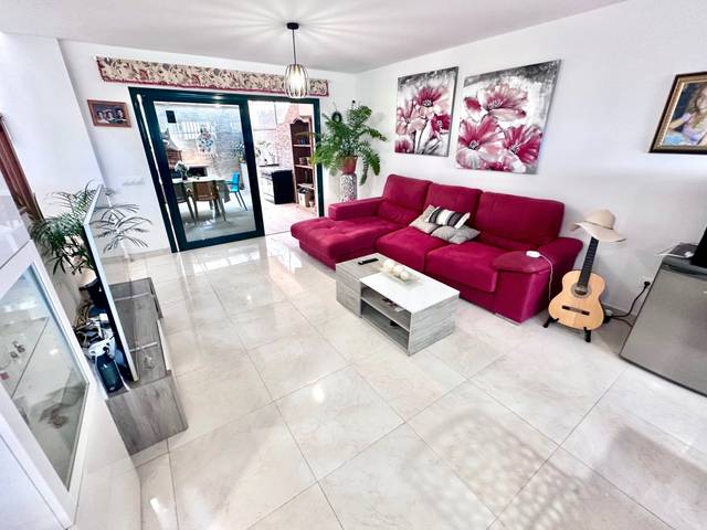 Casa adosada en Venta en Calle Islandia, 1 en Playa Blanca