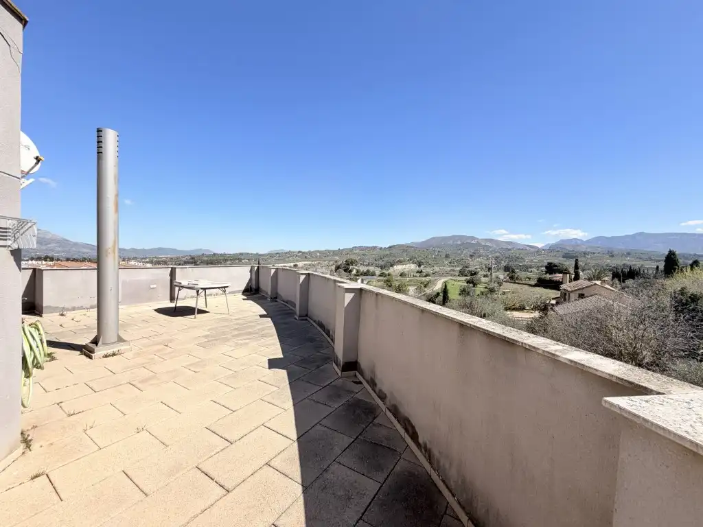 Terrasse von Maisonette zum Verkauf in Cocentaina mit Klimaanlage, Heizung und Terrasse
