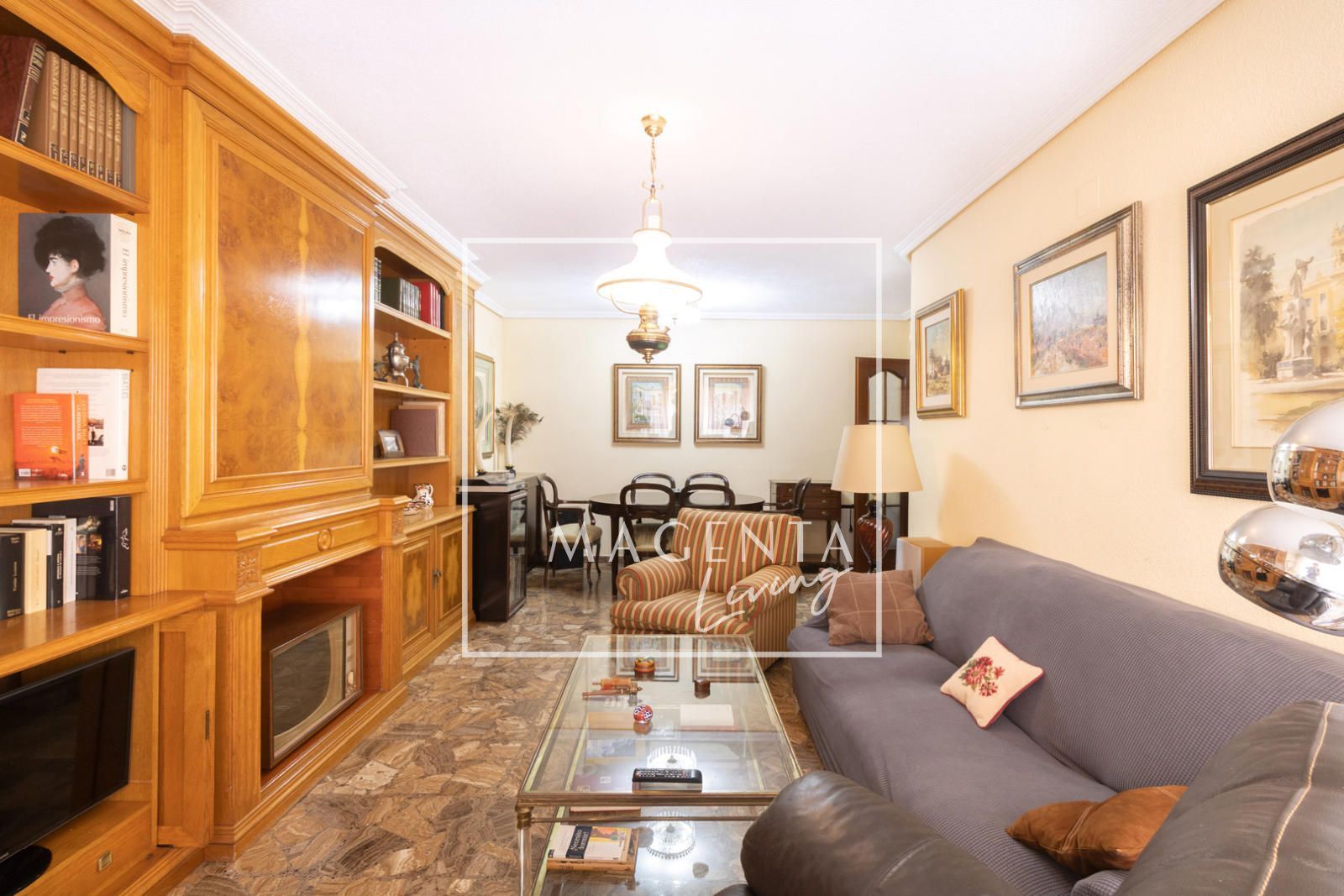 Sala d'estar de Edifici en venda en Alicante / Alacant