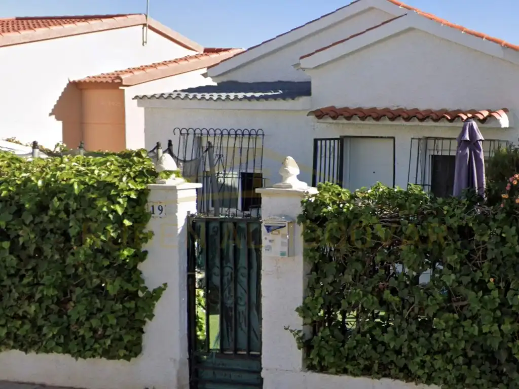 Haus zum Verkauf in Calle Bilbao-Marina 11