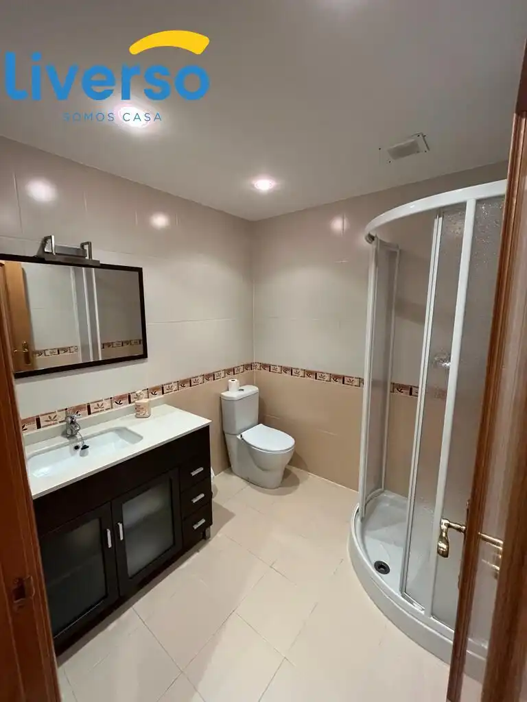 Baño de Finca rústica en venta en Villaquirán de los Infantes con Calefacción, Terraza y Piscina