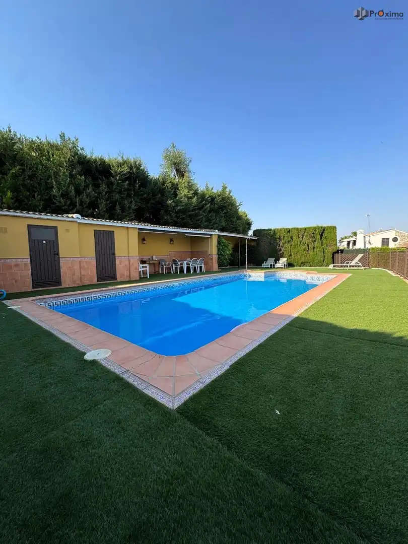 Swimming pool of Houses for sale in Écija  with Air Conditioner, Terrace and Storage room
