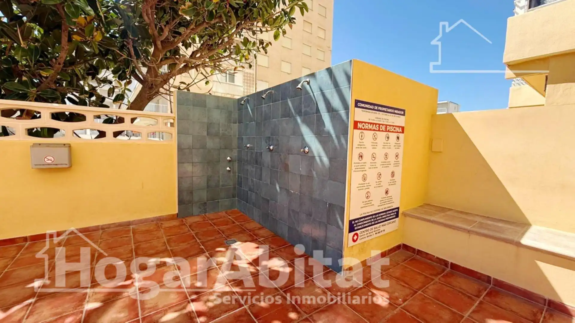 Exterior view of Flat for sale in Bellreguard  with Terrace, Furnished and Community pool