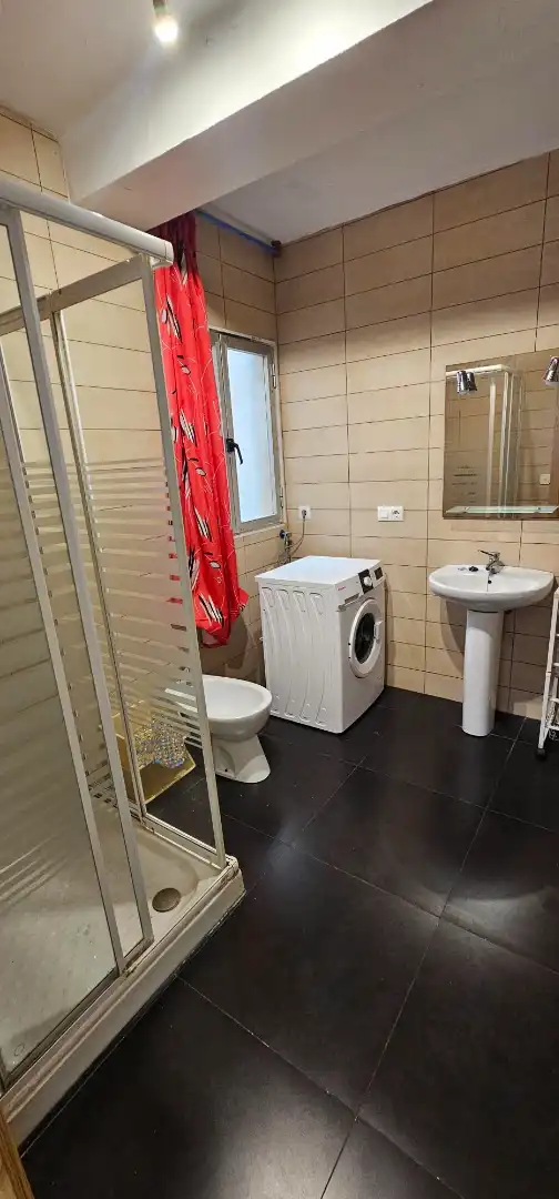 Flat for rent in Carrer Rovira i Virgili, 34, Eixample