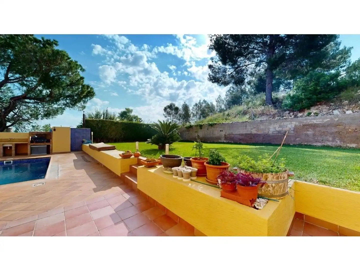 Jardí de Casa o xalet en venda en Riba-roja de Túria amb Aire condicionat, Calefacció i Jardí privat