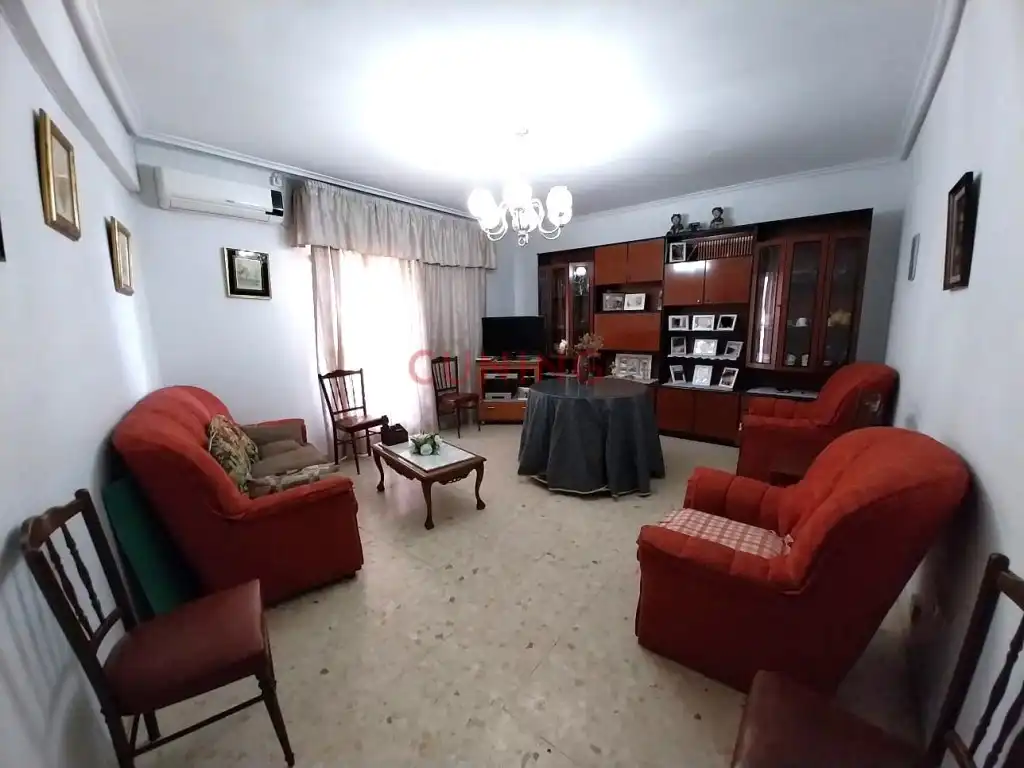 Sala d'estar de Pis en venda en Cáceres