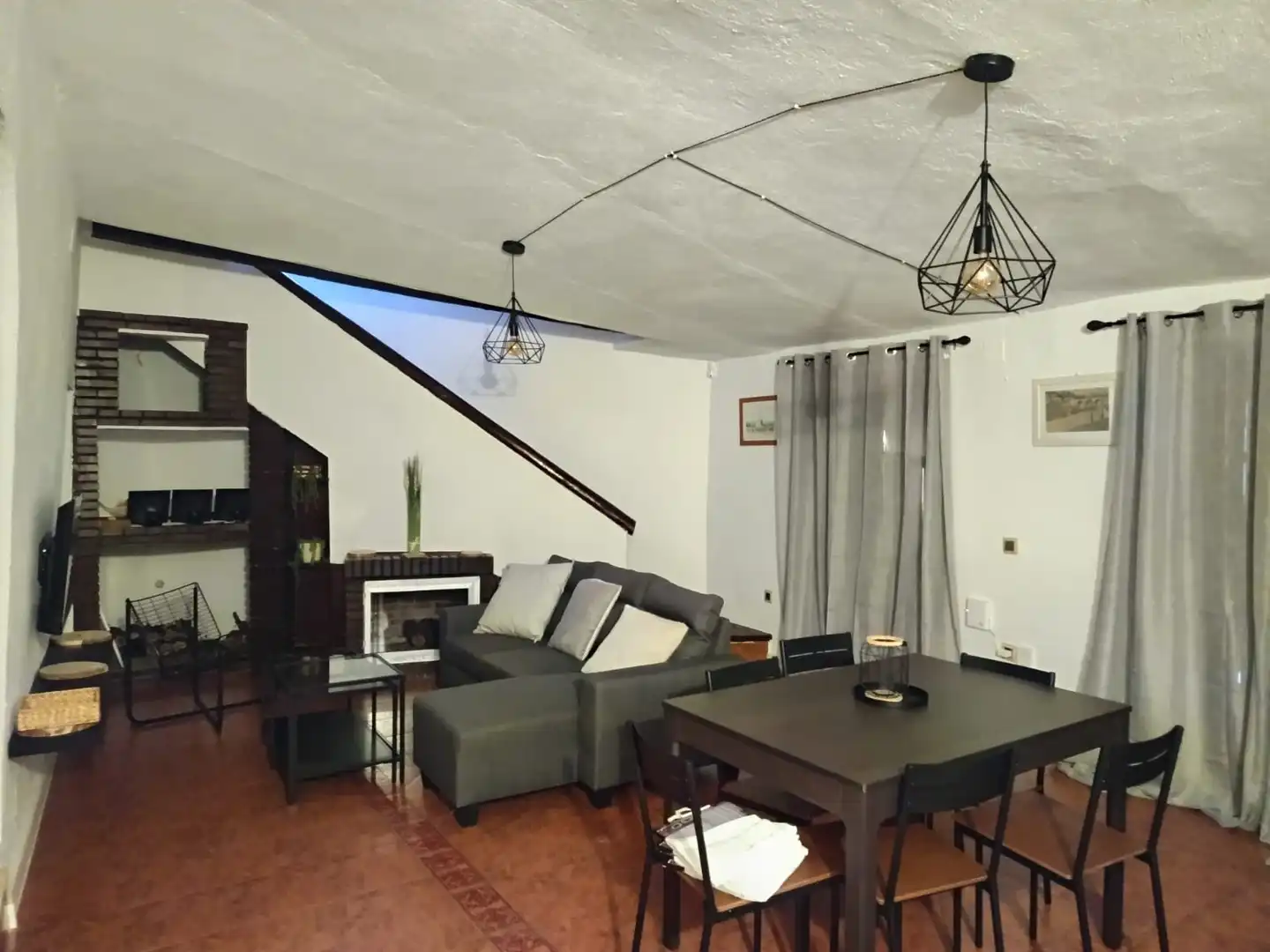Sala de estar de Piso en venta en Valencia de Alcántara con Aire acondicionado, Terraza y Amueblado