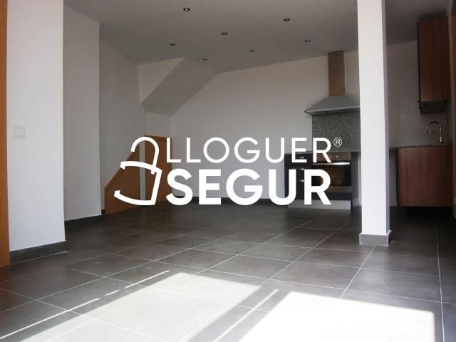 Piso de alquiler en de Rodrigo Caro, Les Roquetes