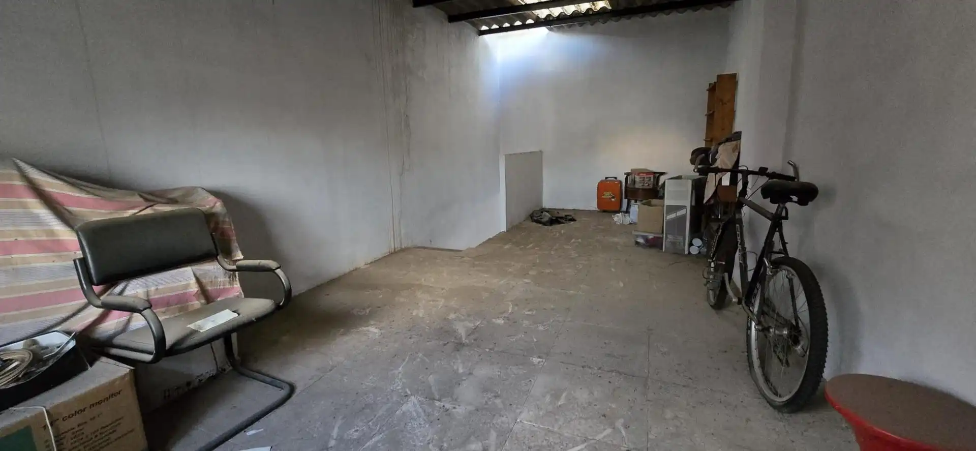 Garage for sale in Santa Bárbara