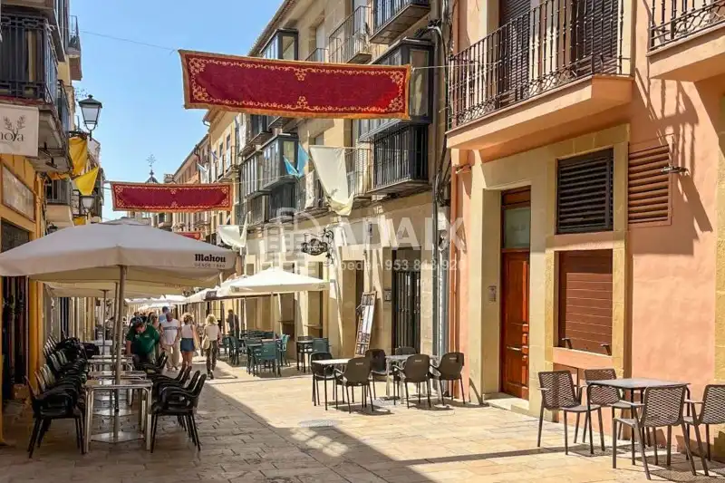 Exterior view of Flat for sale in Úbeda  with Air Conditioner, Heating and Parquet flooring