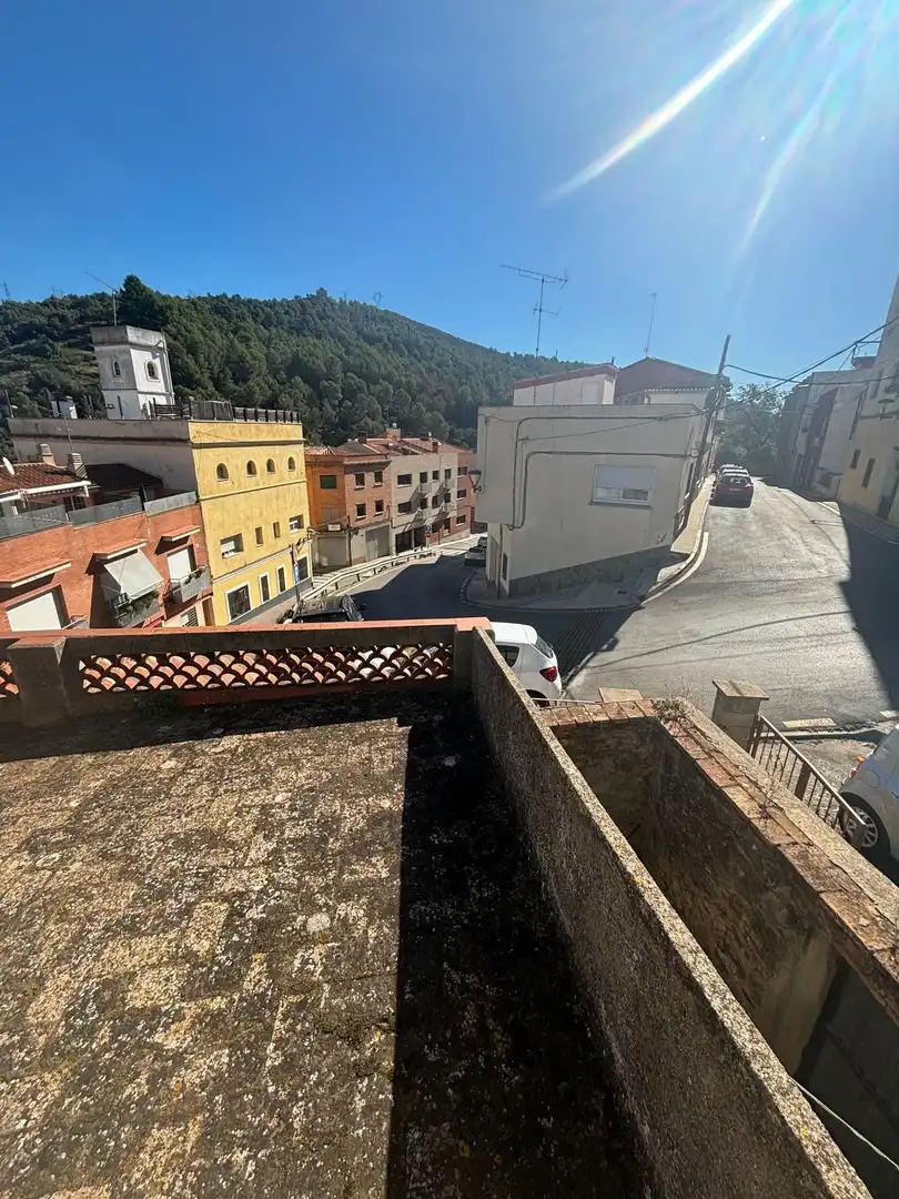 Vista exterior de Finca rústica en venda en Sant Climent de Llobregat amb Jardí privat, Terrassa i Traster