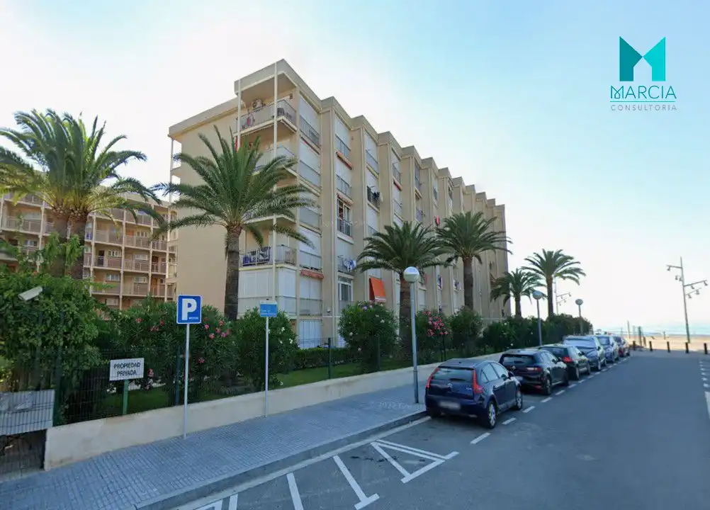 Flat with lift for sale in La Pineda, imagen 3