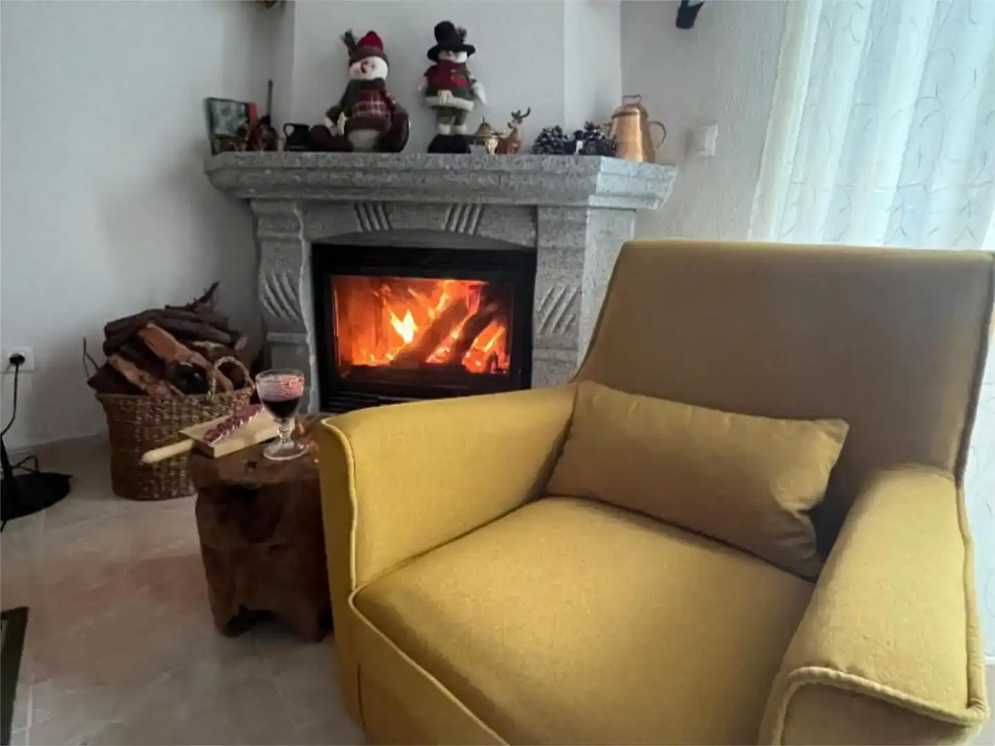 Living room of Flat for sale in Navaluenga