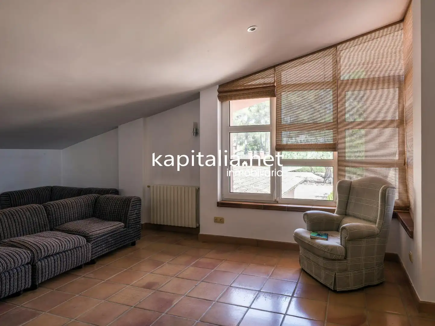 Sala d'estar de Casa o xalet en venda en Ontinyent amb Calefacció, Jardí privat i Traster
