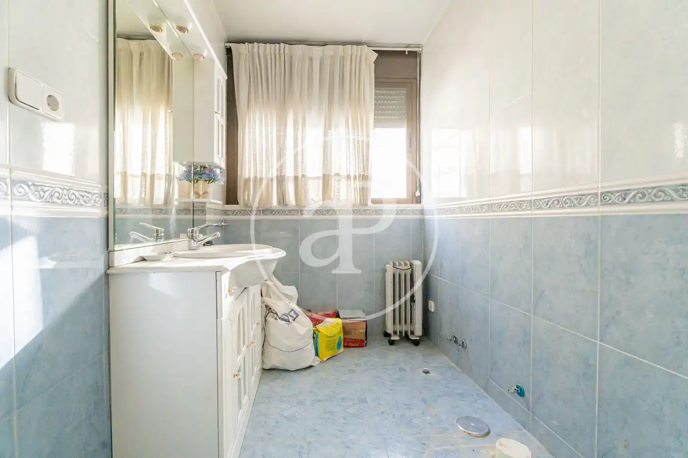Baño de Piso en venta en Madrid con Aire acondicionado, Calefacción y Terraza