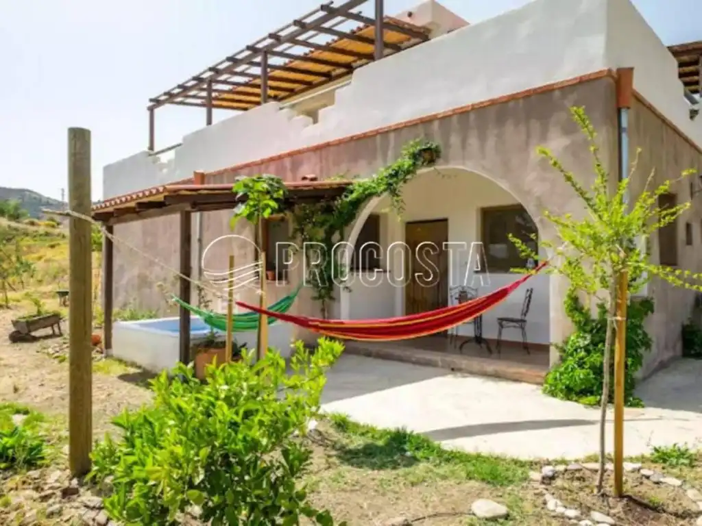 Casa amb jardí en venda a Diseminados Los Bañuelos Pol 13