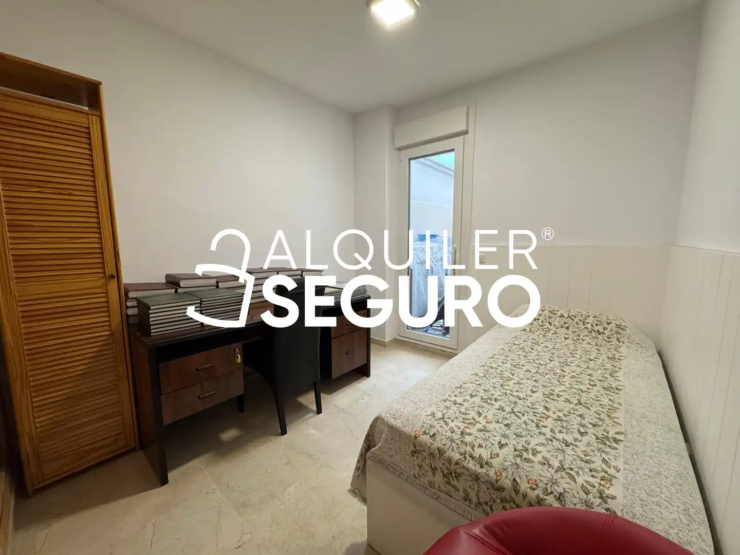 Habitación de Piso de alquiler en Málaga con Aire acondicionado, Terraza y Amueblado