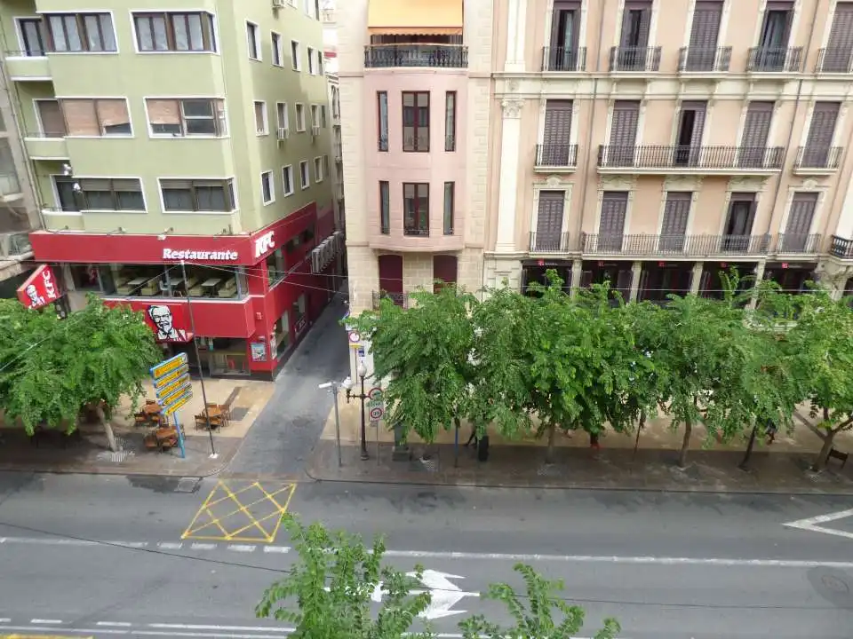 Vista exterior de Pis en venda en Alicante / Alacant amb Aire condicionat, Calefacció i Alarma