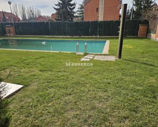 Swimming pool of Flat for sale in  Logroño  with Heating, Parquet flooring and Terrace