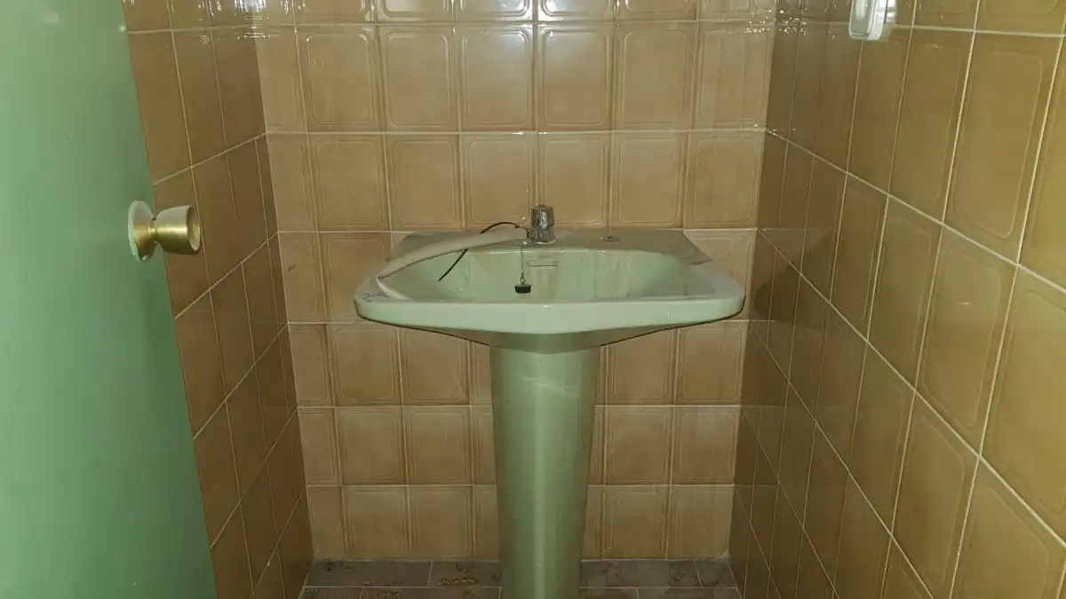 Local comercial en venda a Zona Alta, imagen 5