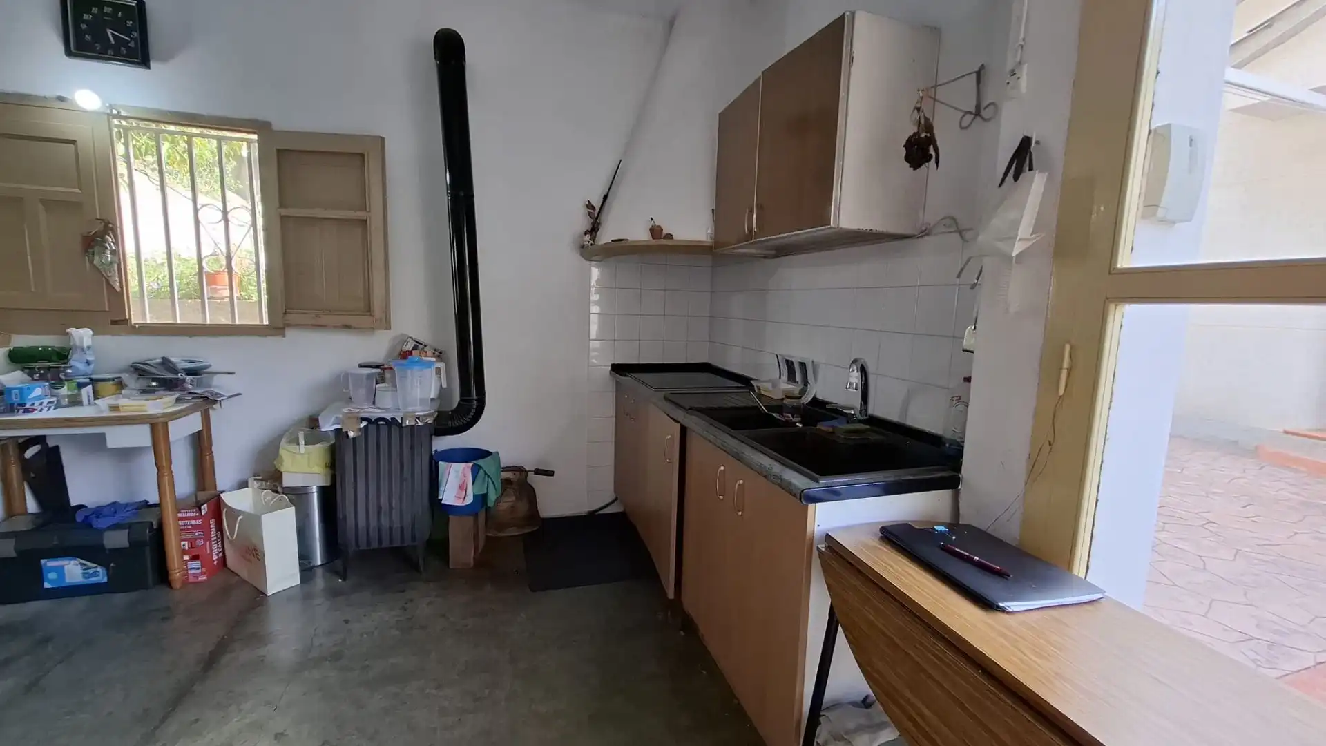 Cuina de Casa o xalet en venda en Vallirana amb Aire condicionat, Calefacció i Terrassa