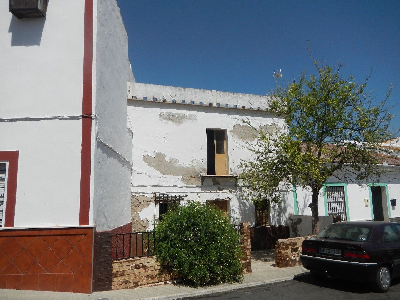 Vista exterior de Casa o xalet en venda en La Luisiana
