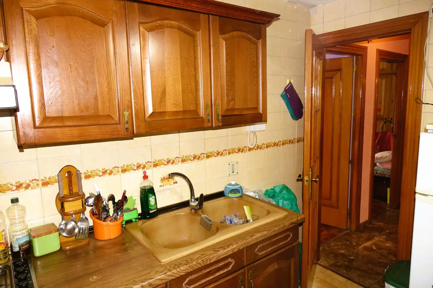 Cocina de Piso en venta en Granada con Terraza, Balcón y Piscina comunitaria