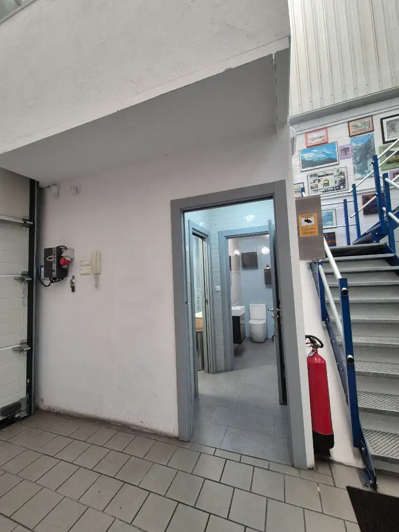 Industrial building for sale in Zuaznabar Kalea, imagen 4